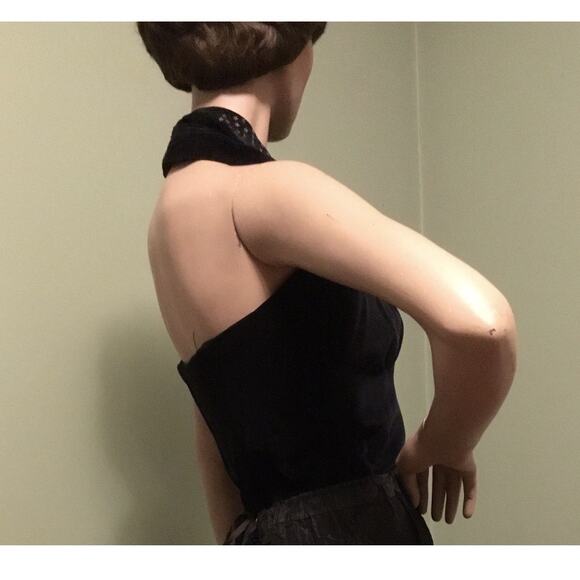 VINTAGE 40s/50s Black Velvet/Star Sequins Halter/Backless/Collar/Side Zip TOP - Picture 8 of 8